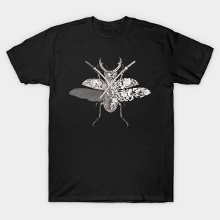 stag beetle samurai T-Shirt